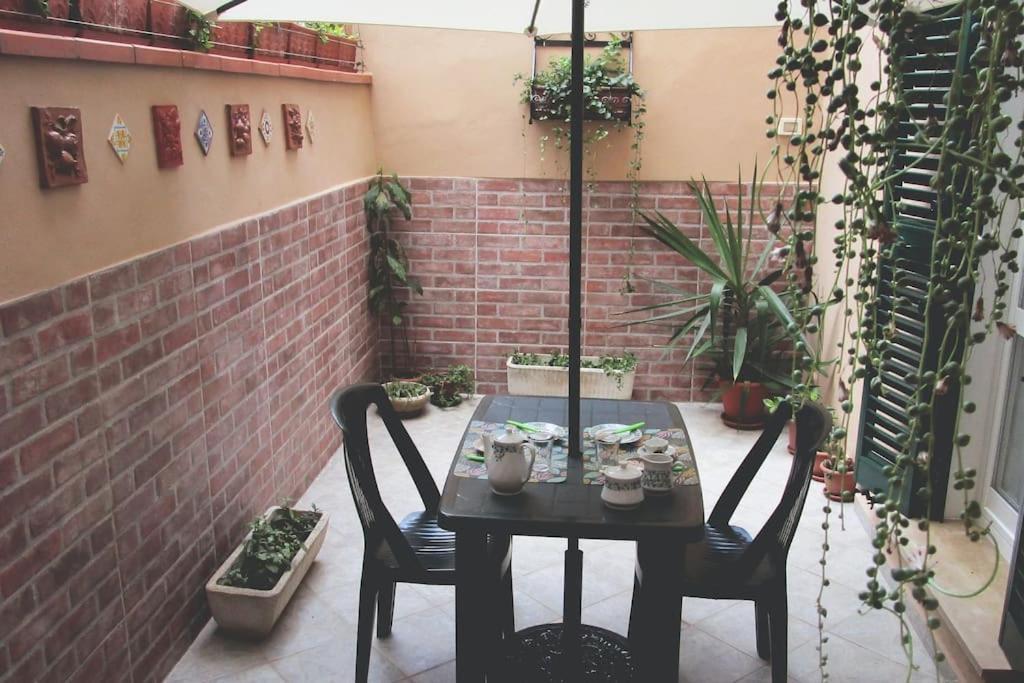 Il Piccolo Eden - Private Garden Daire Livorno Dış mekan fotoğraf