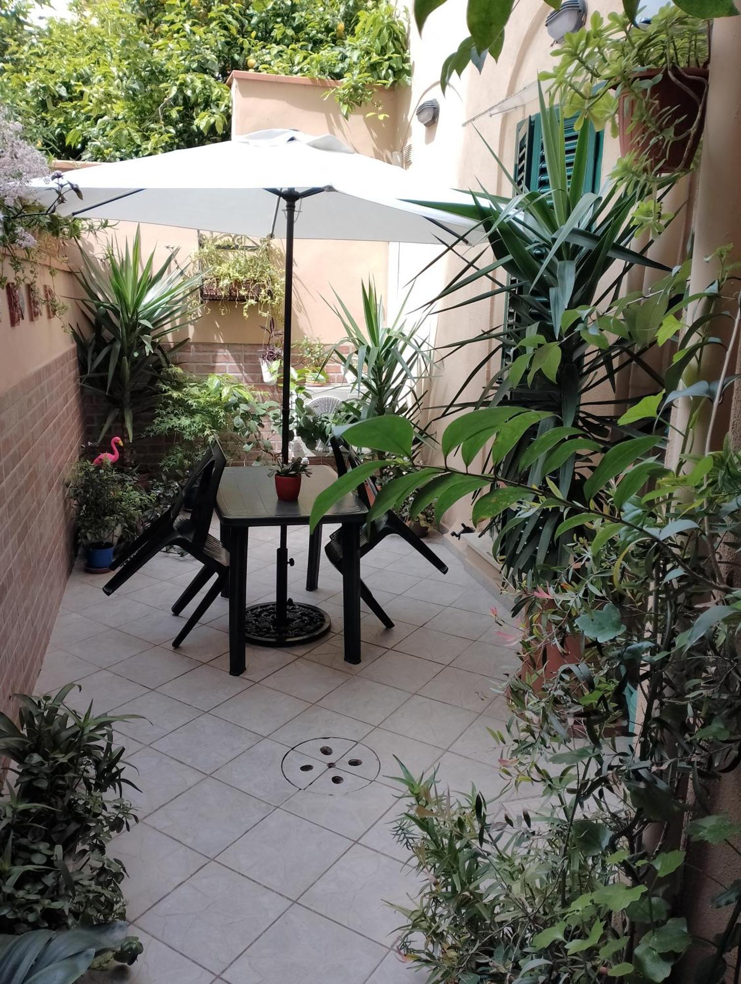 Il Piccolo Eden - Private Garden Daire Livorno Dış mekan fotoğraf