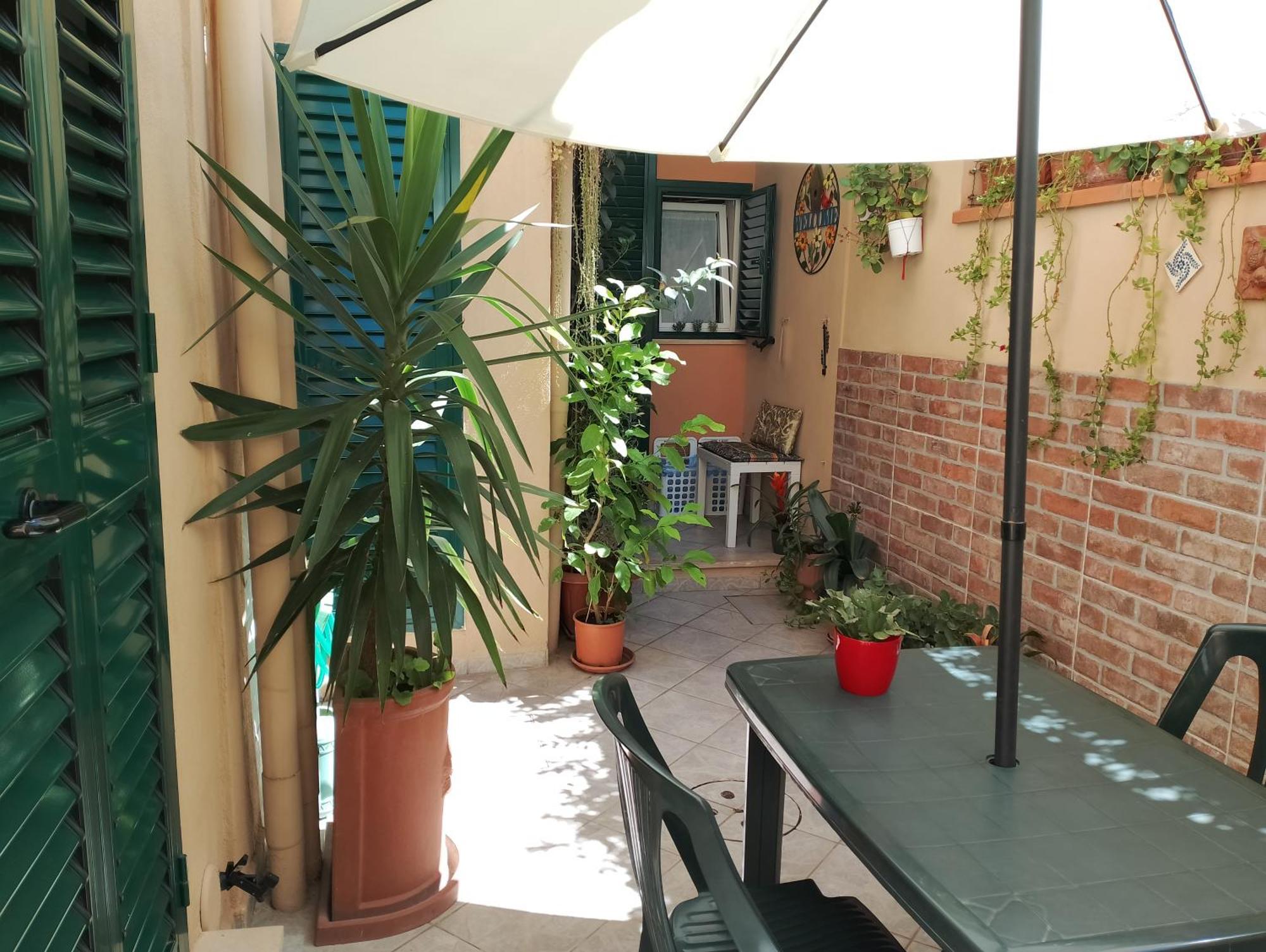 Il Piccolo Eden - Private Garden Daire Livorno Dış mekan fotoğraf